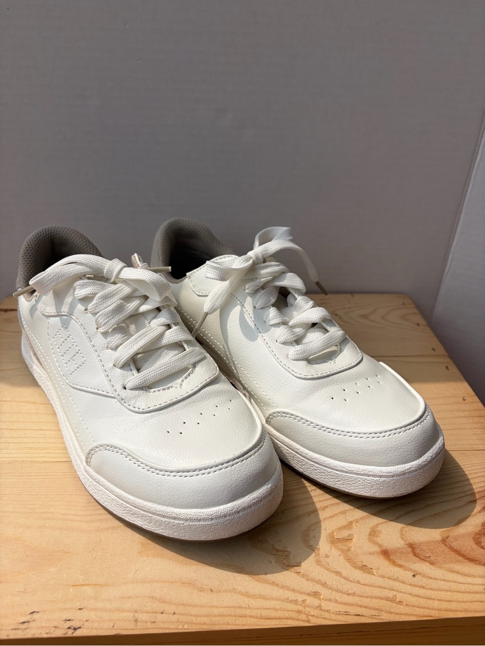 Dr. Scholl's Dink It White Court Shoes Tennis Pickleball Sneakers Size 7.5